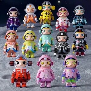 MEGA Space Molly 100% Series 2-B blind box figure